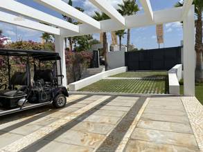 Thumbnail von Villa For Sale in Rio Real, Málaga