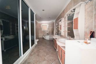 Thumbnail von Villa For Sale in La Capellania, Málaga