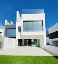 Town House For Sale in Estepona, Málaga
