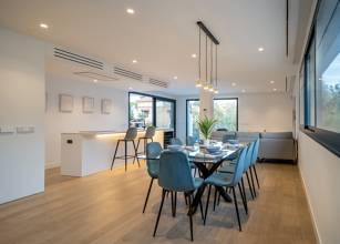 Thumbnail von Villa For Sale in Estepona, Málaga