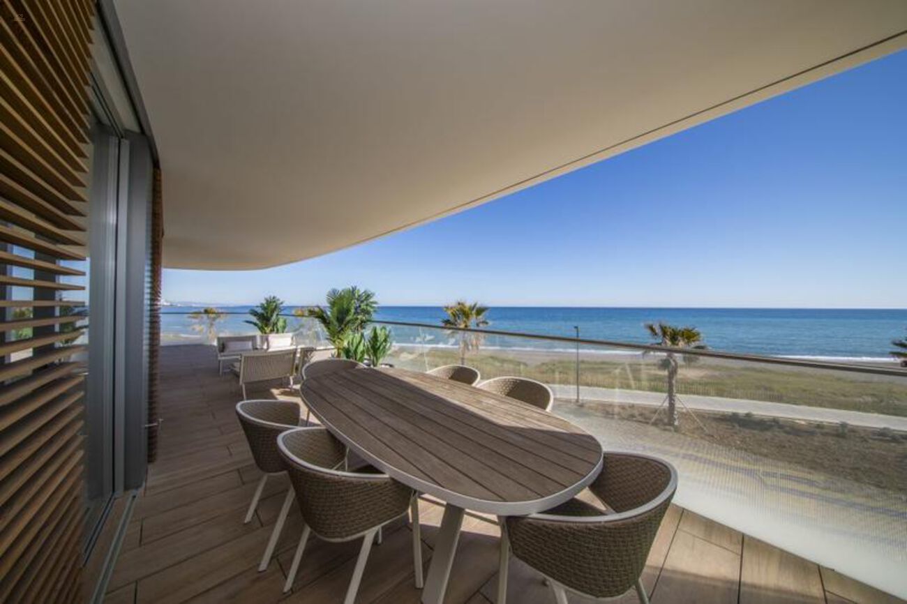 Thumbnail von Apartment For Sale in Estepona, Málaga