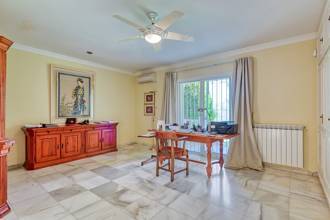 Thumbnail von Villa For Sale in Marbella, Málaga