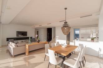 Thumbnail von Villa For Sale in Marbella, Málaga