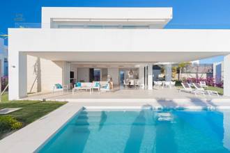 Thumbnail von Villa For Sale in Marbella, Málaga