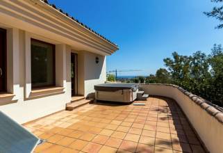 Thumbnail von Villa For Sale in La Quinta, Málaga