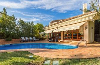 Thumbnail von Villa For Sale in La Quinta, Málaga