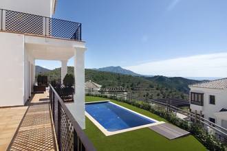 Thumbnail von Villa For Sale in Benahavis, Málaga
