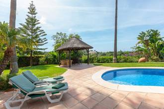 Thumbnail von Villa For Sale in Marbella, Málaga