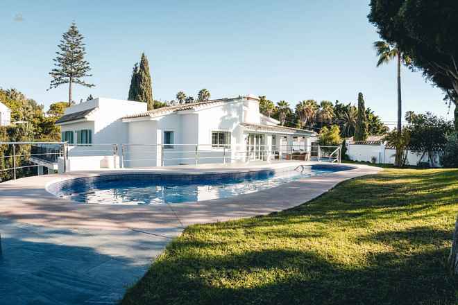 Villa For Sale in Marbella, Málaga