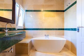 Thumbnail von Villa For Sale in La Cala Golf, Málaga