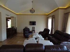 Thumbnail von Villa For Sale in Elviria, Málaga