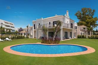 Thumbnail von Villa For Sale in Guadalmina Baja, Málaga