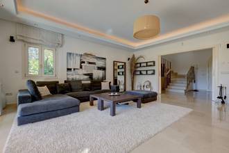 Thumbnail von Villa For Sale in Calahonda, Málaga