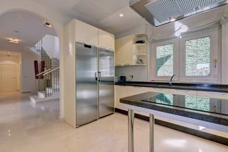 Thumbnail von Villa For Sale in Calahonda, Málaga