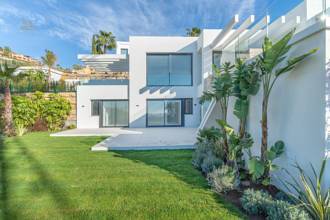 Thumbnail von Villa For Sale in Benahavis, Málaga
