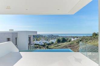 Thumbnail von Villa For Sale in Benahavis, Málaga