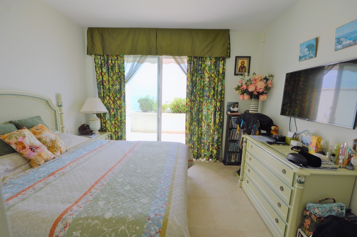 Thumbnail von Apartment For Sale in New Golden Mile, Málaga