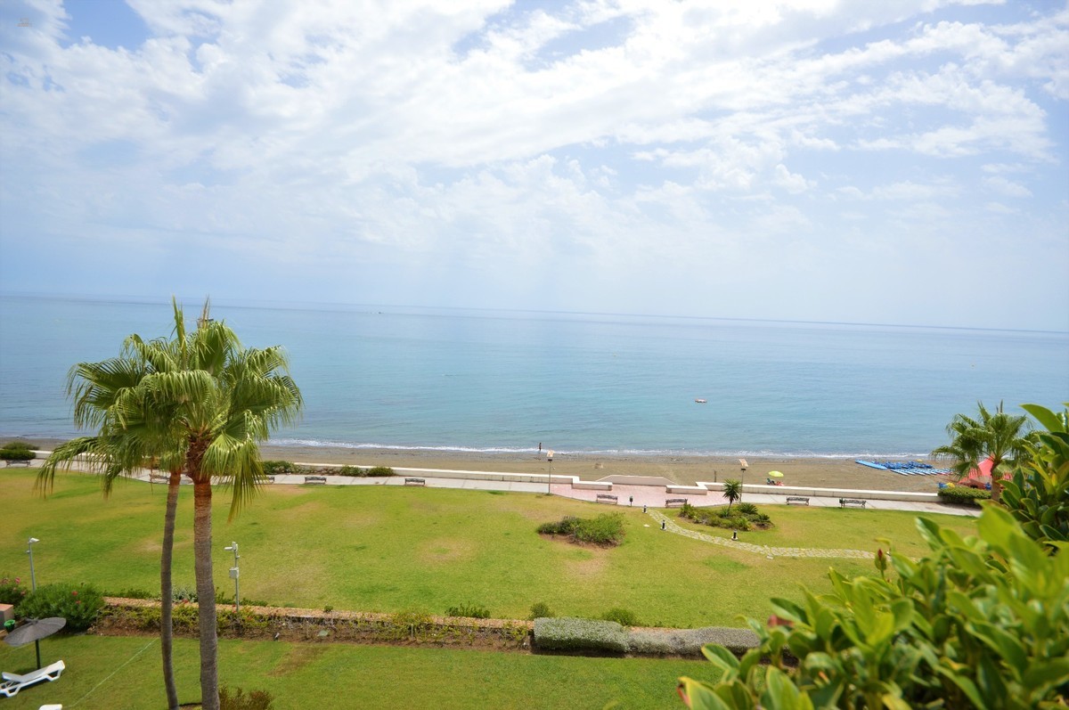 Thumbnail von Apartment For Sale in New Golden Mile, Málaga