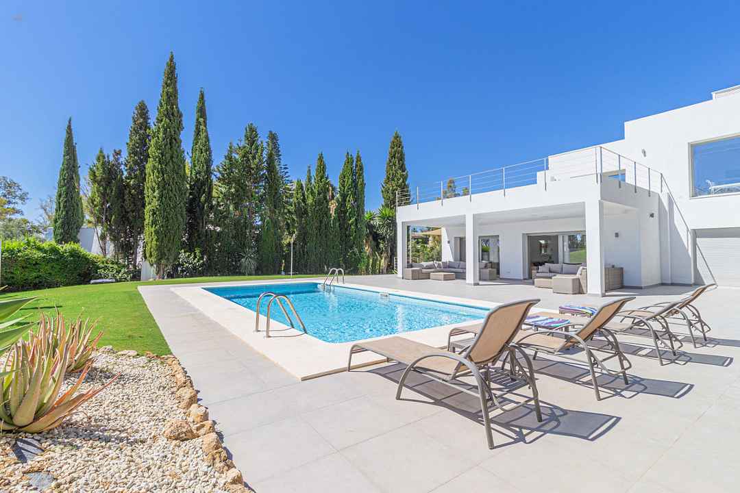  Marbella Villa ES135770