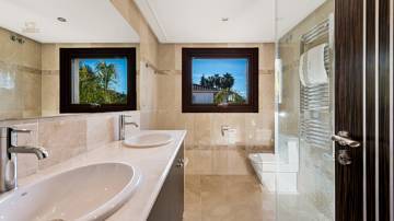 Thumbnail von Marbella Villa ES135055