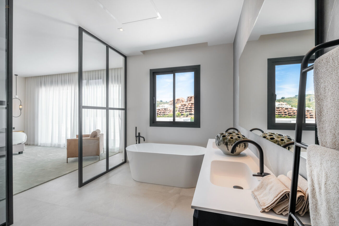 Thumbnail von Elviria Villa ES134381