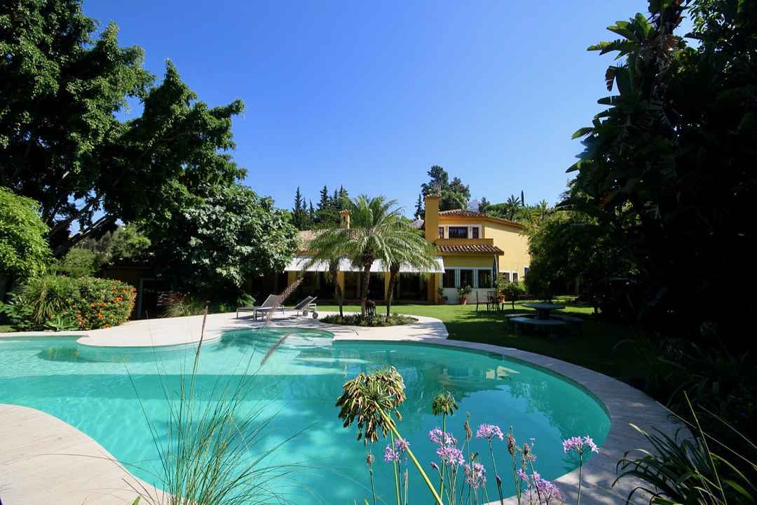  El Paraiso Villa ES134021