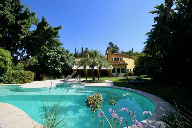  El Paraiso Villa ES134021