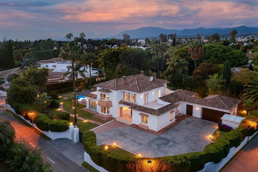  Marbella Villa ES133989