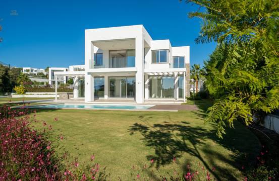  Marbella Villa ES132078