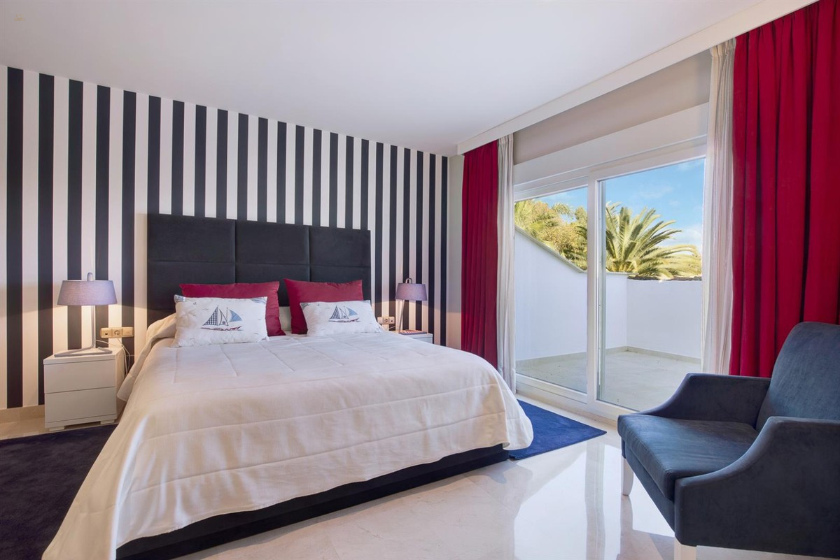 Thumbnail von Marbella Villa ES131548