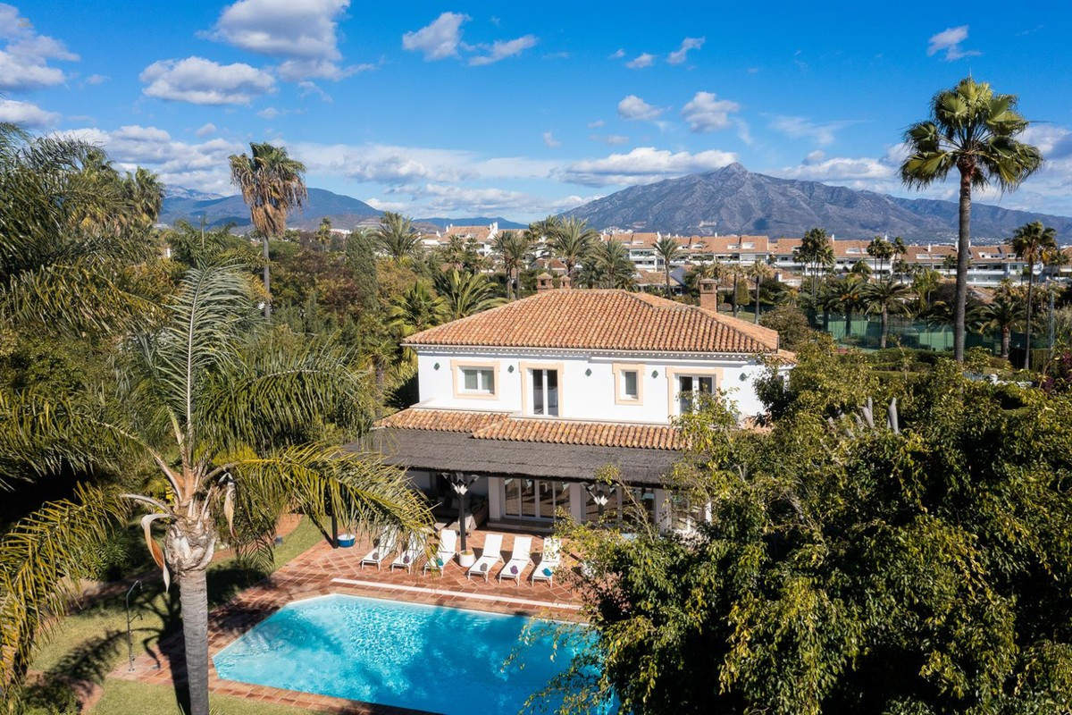 Thumbnail von Marbella Villa ES131548