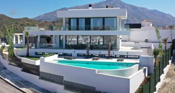 Thumbnail von Nueva Andalucia Villa ES131459