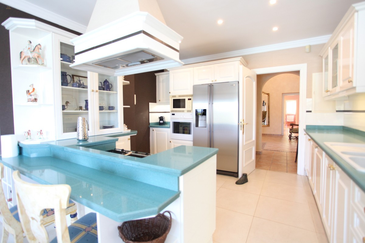 Thumbnail von Benahavis Villa ES131022