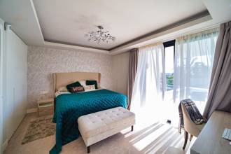 Thumbnail von Apartment For Sale in Nueva Andalucia, Málaga