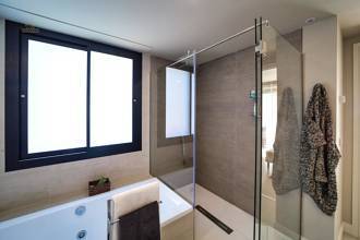 Thumbnail von Apartment For Sale in Nueva Andalucia, Málaga