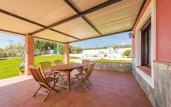 Thumbnail von Villa For Sale in Estepona, Málaga
