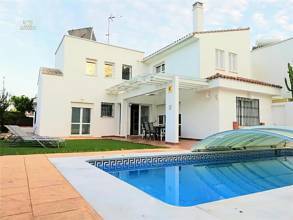 Thumbnail von Villa For Sale in Torremolinos, Málaga