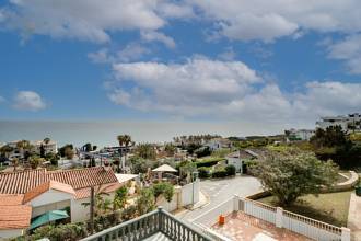 Thumbnail von Villa For Sale in Estepona, Málaga