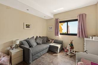 Thumbnail von Villa For Sale in Benahavis, Málaga