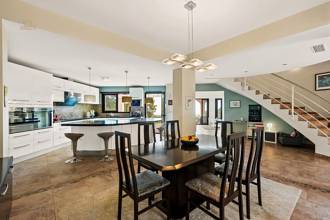 Thumbnail von Villa For Sale in Benahavis, Málaga