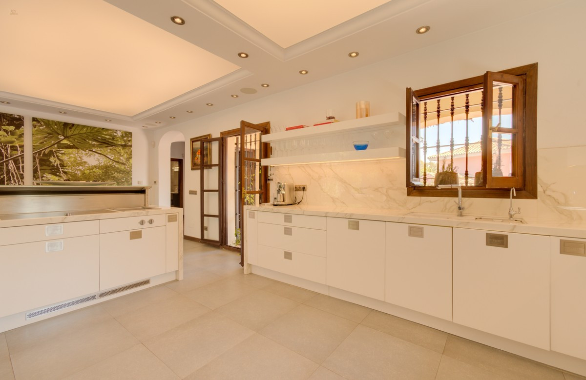 Thumbnail von Benahavis Villa ES126679