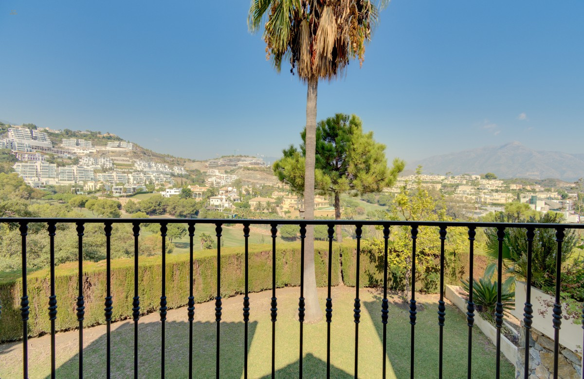 Thumbnail von Benahavis Villa ES126679