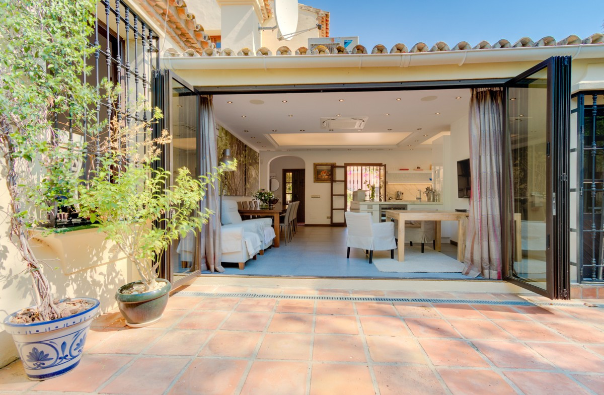 Thumbnail von Benahavis Villa ES126679