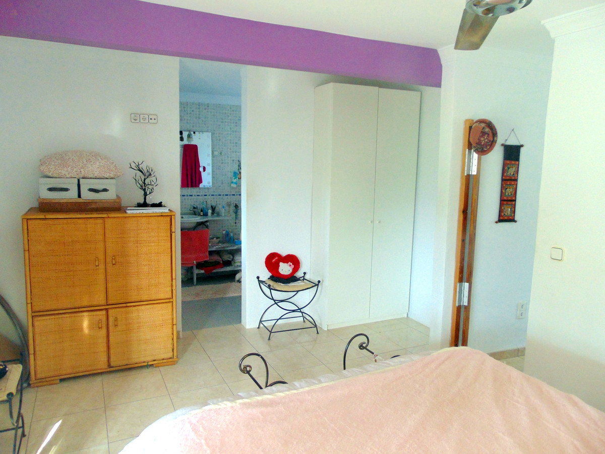 Thumbnail von Commercial Property For Sale in Coin, Málaga