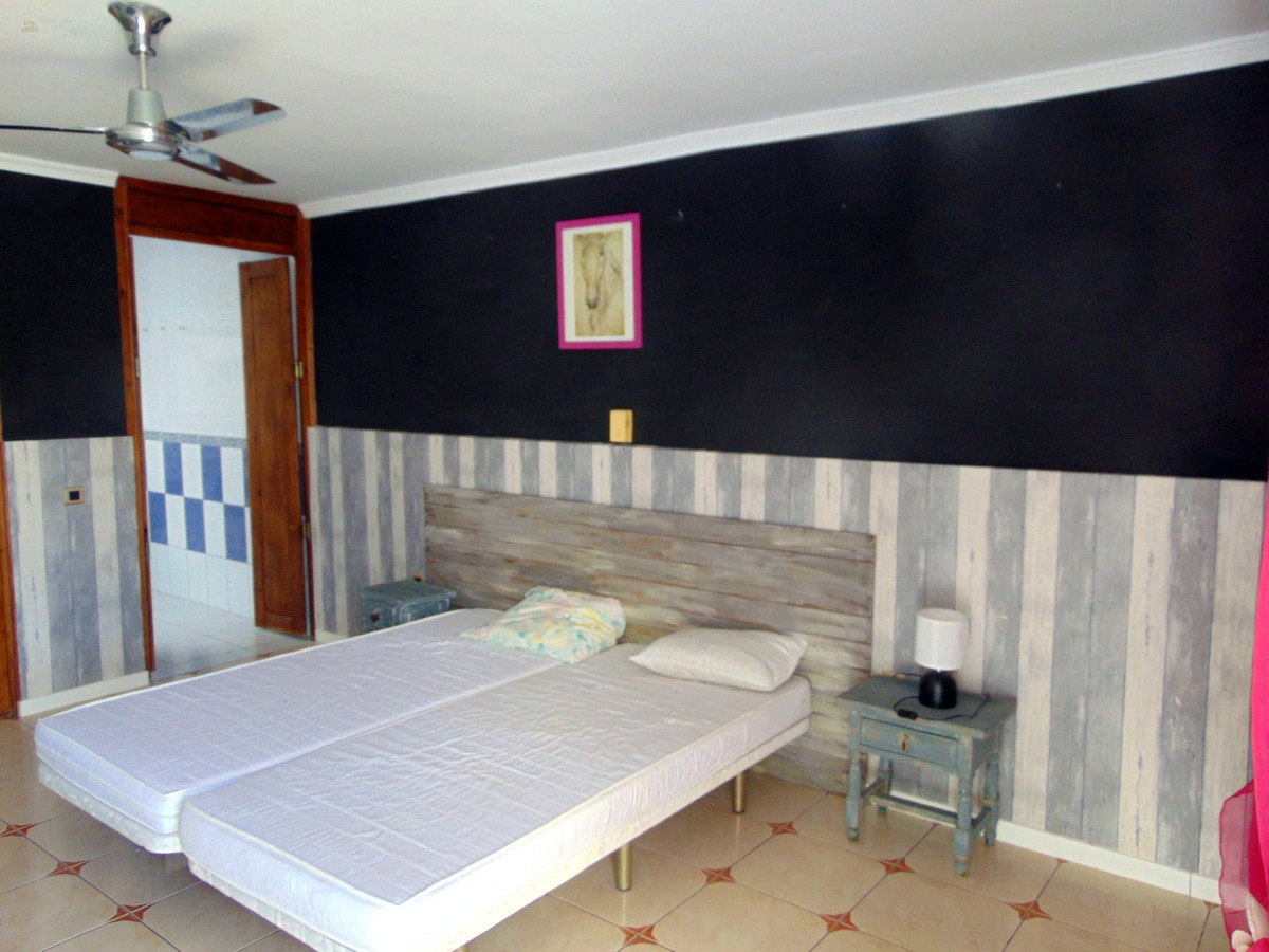 Thumbnail von Commercial Property For Sale in Coin, Málaga