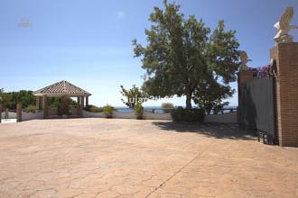 Thumbnail von Villa For Sale in Estepona, Málaga