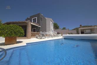 Thumbnail von Villa For Sale in Estepona, Málaga