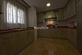 Thumbnail von Villa For Sale in Estepona, Málaga