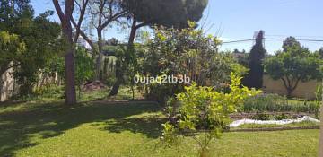 Thumbnail von Villa For Sale in New Golden Mile, Málaga