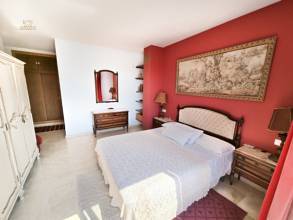 Thumbnail von Villa For Sale in Estepona, Málaga